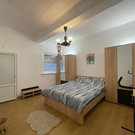 Cozy Smardan Old Town Apartman